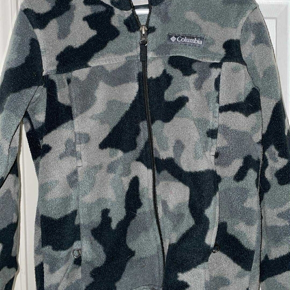 Columbia Other - Columbia Kids Camo Fleece Jacket - Black and Gray